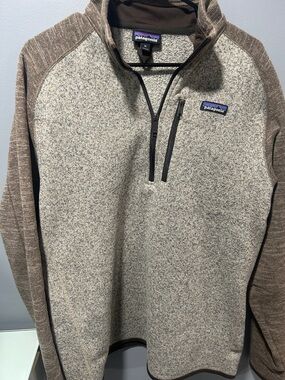Patagonia Brown & Cream Half-Zip Fleece Pullover